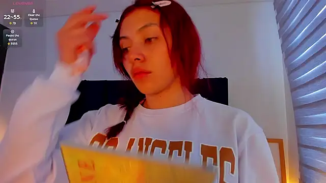 melanie roux   online show from 28, 3, 2026