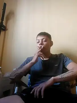 Snapshot of Martinezztlg chatting on 21, 10, 2025 Martinezztlg online show from 21, 10, 2025