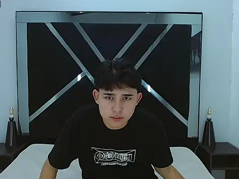 Tom 0001 online show from 16, 12, 2025