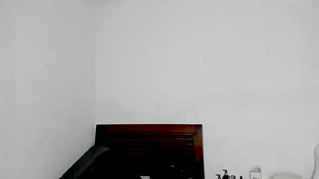 tifanymonroe online show from 4, 11, 2025