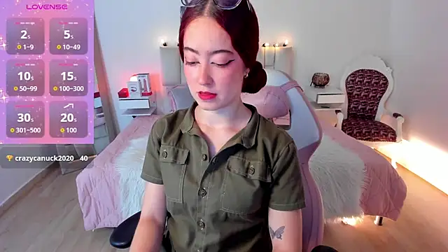 Amaraa couper1 online show from 22, 10, 2025