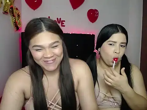 2moons full of love online show from 15, 2, 2026