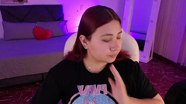 littlee red online show from 13, 2, 2026