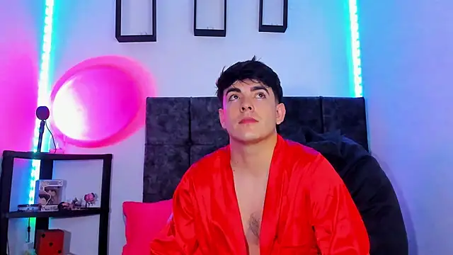 Snapshot of Theo_Noxxx chatting on 6, 11, 2025 Theo Noxxx online show from 6, 11, 2025