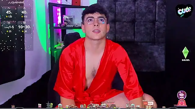 Snapshot of Theo_Noxxx chatting on 2, 12, 2025 Theo Noxxx online show from 2, 12, 2025