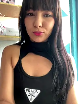 Snapshot of Hanna_Plum chatting on 14, 11, 2025 Hanna Plum online show from 14, 11, 2025