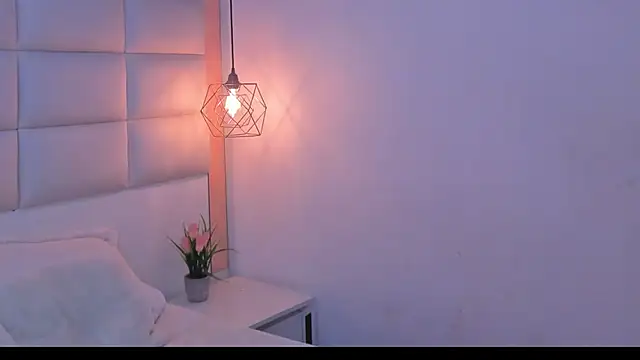 Sofia clk online show from 7, 4, 2026