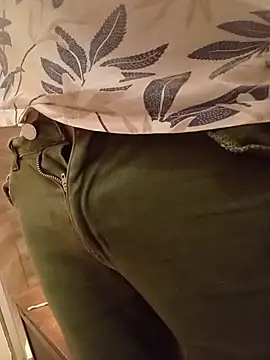 Snapshot of Belgianslut chatting on 14, 12, 2025 Belgianslut online show from 14, 12, 2025