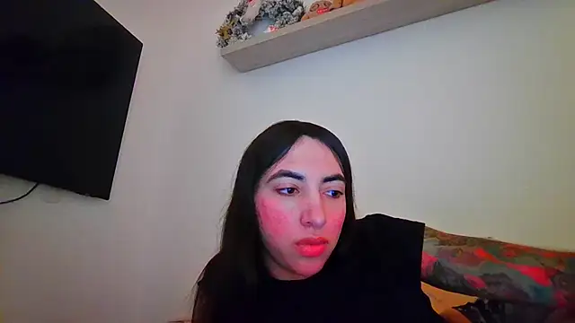 Snapshot of valeriahornier chatting on 9, 7, 2026 valeriahornier online show from 9, 7, 2026
