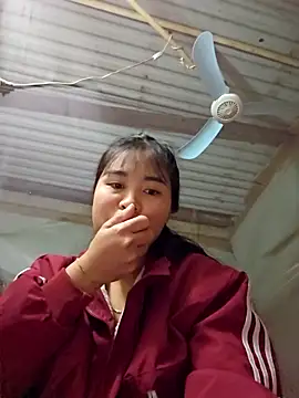 Squirrel-Pear online show from 20, 11, 2025