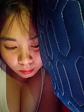 Squirrel-Pear online show from 13, 12, 2025