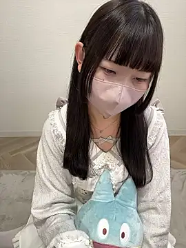 Reina cute 00  online show from 18, 2, 2026