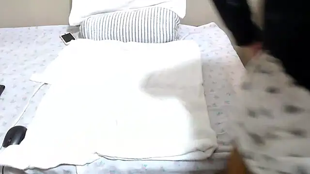 Snapshot of RissaGx chatting on 7, 11, 2025 RissaGx online show from 7, 11, 2025