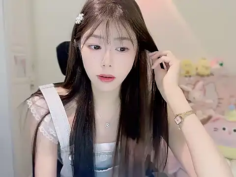 Snapshot of Onecutelittle chatting on 28, 10, 2025 Onecutelittle online show from 28, 10, 2025