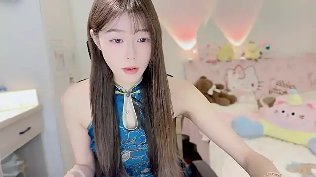 Snapshot of Onecutelittle chatting on 3, 11, 2025 Onecutelittle online show from 3, 11, 2025