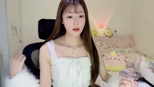 Snapshot of Onecutelittle chatting on 26, 11, 2025 Onecutelittle online show from 26, 11, 2025