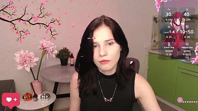 Mell Hyees online show from 12, 11, 2025