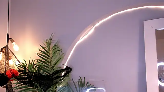 Snapshot of Juli_Casanova chatting on 30, 10, 2025 Juli Casanova online show from 30, 10, 2025