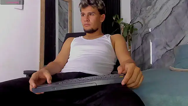 Alan-Smith1 online show from 8, 11, 2025