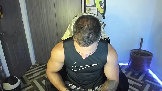 Snapshot of FreszX chatting on 2, 11, 2025 FreszX online show from 2, 11, 2025