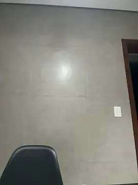 Snapshot of LoboCachorro chatting on 18, 11, 2025 LoboCachorro online show from 18, 11, 2025