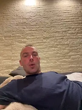 Rotteei1 online show from 7, 11, 2025