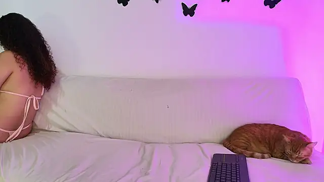 Snapshot of Nikki__uwu chatting on 16, 6, 2026 Nikki uwu online show from 16, 6, 2026