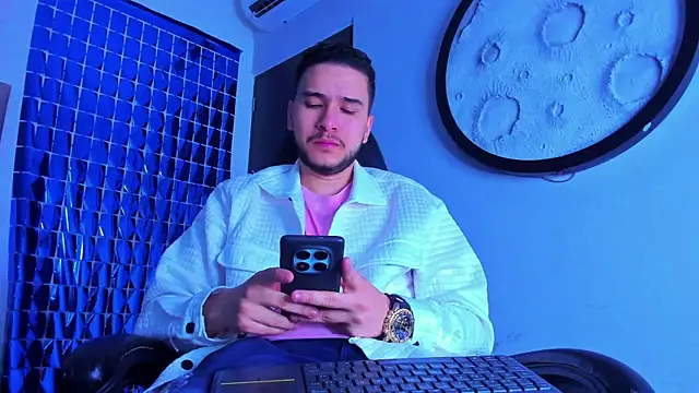 mike 257 online show from 9, 3, 2026