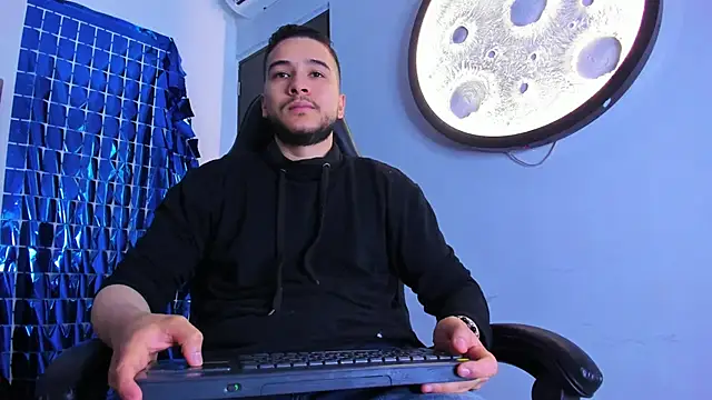 mike 257 online show from 14, 4, 2026