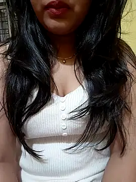 Snapshot of Nazeera_Telugu_Ammayi chatting on 17, 12, 2025 Nazeera Telugu Ammayi online show from 17, 12, 2025