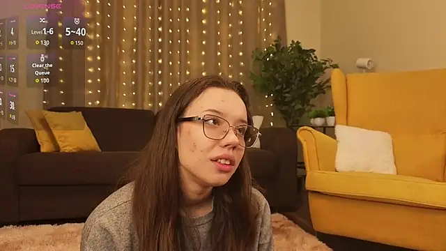 FabiolaCowing online show from 20, 11, 2025