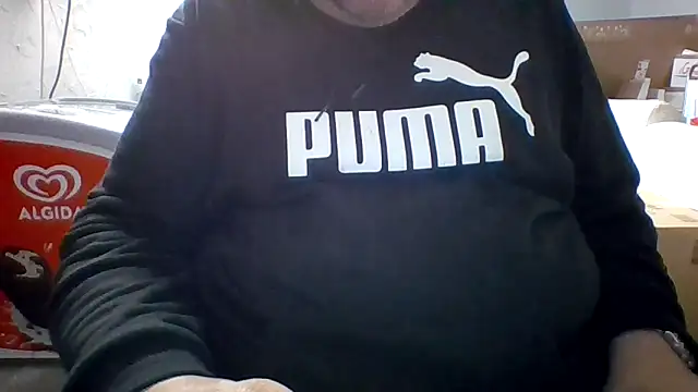 Snapshot of stefistefi8097 chatting on 5, 3, 2026 stefistefi8097 online show from 5, 3, 2026