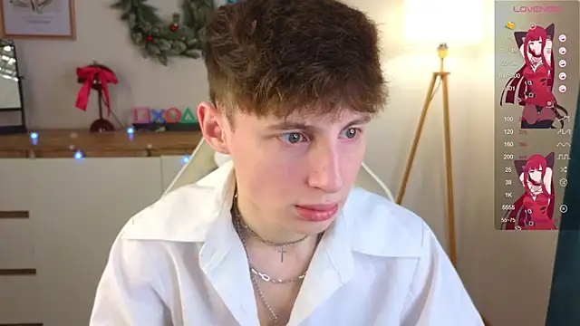 Snapshot of crisp1n chatting on 18, 12, 2025 crisp1n online show from 18, 12, 2025