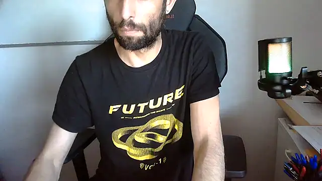 Snapshot of topg84 chatting on 25, 6, 2026 topg84 online show from 25, 6, 2026