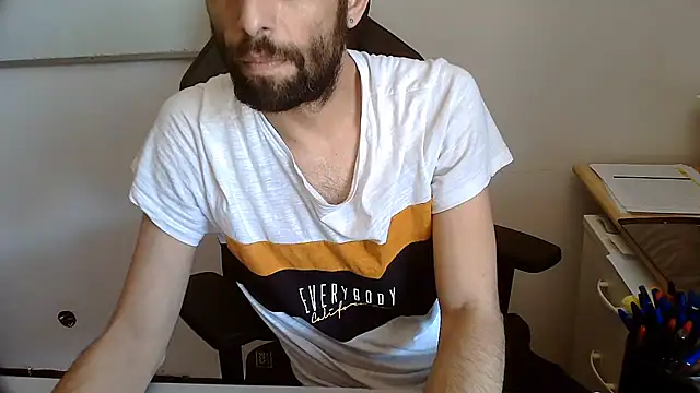 Snapshot of topg84 chatting on 28, 6, 2026 topg84 online show from 28, 6, 2026