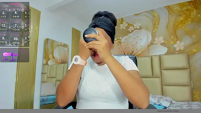 NahomiWalker  online show from 20, 2, 2026