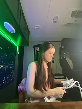 Thedeepwebcutie online show from 24, 2, 2026