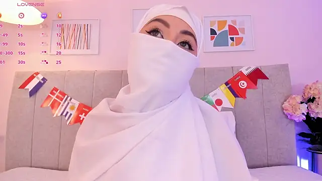 Snapshot of fatiima_ chatting on 11, 7, 2026 fatiima online show from 11, 7, 2026