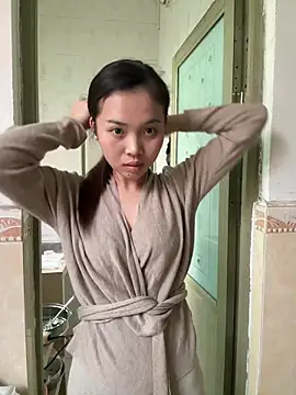 Snapshot of aaaaawhate chatting on 27, 10, 2025 aaaaawhate online show from 27, 10, 2025