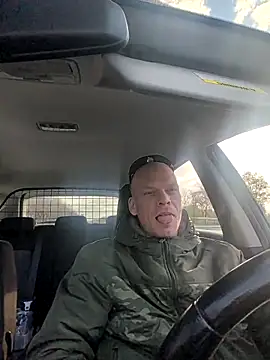 Kinky Play1 online show from 4, 4, 2026