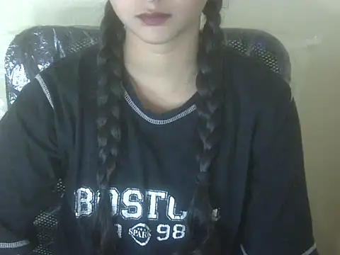 Snapshot of shimz_ chatting on 13, 11, 2025 shimz online show from 13, 11, 2025