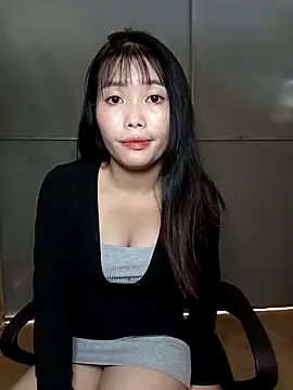 Fish yellow online show from 29, 10, 2025