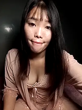 Fish yellow online show from 29, 10, 2025