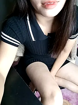 Fish yellow online show from 17, 11, 2025