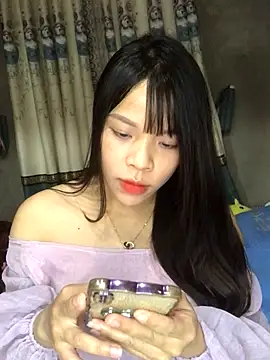 Duck dona online show from 9, 11, 2025