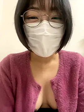 Yurika oO online show from 28, 11, 2025