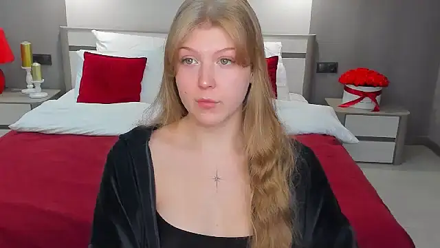 Snapshot of Stella_Light chatting on 1, 12, 2025 Stella Light online show from 1, 12, 2025