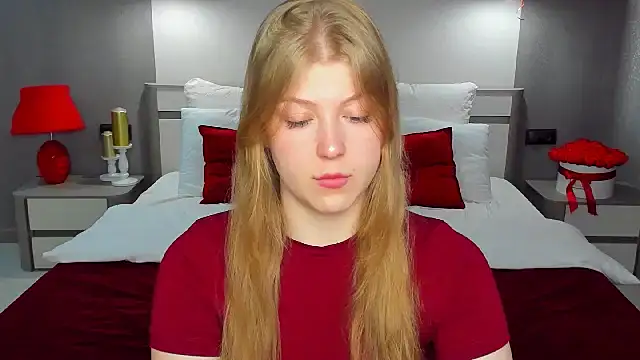Snapshot of Stella_Light chatting on 26, 6, 2026 Stella Light online show from 26, 6, 2026