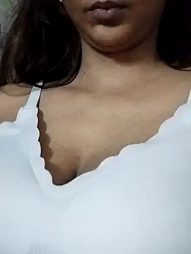 Aaliya BigBoobs 1 online show from 28, 6, 2026