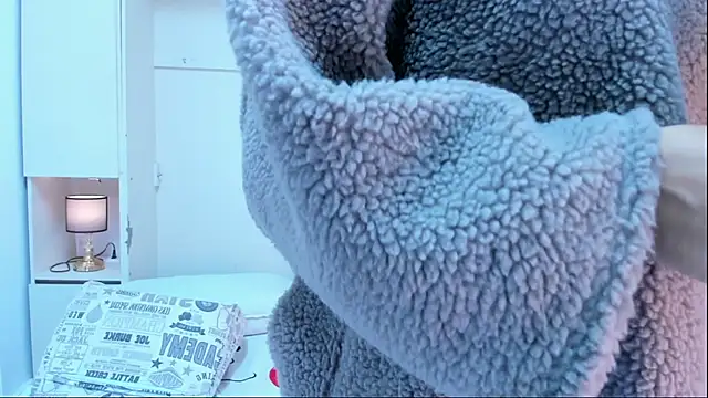 Snapshot of Blackywhiite chatting on 31, 10, 2025 Blackywhiite online show from 31, 10, 2025